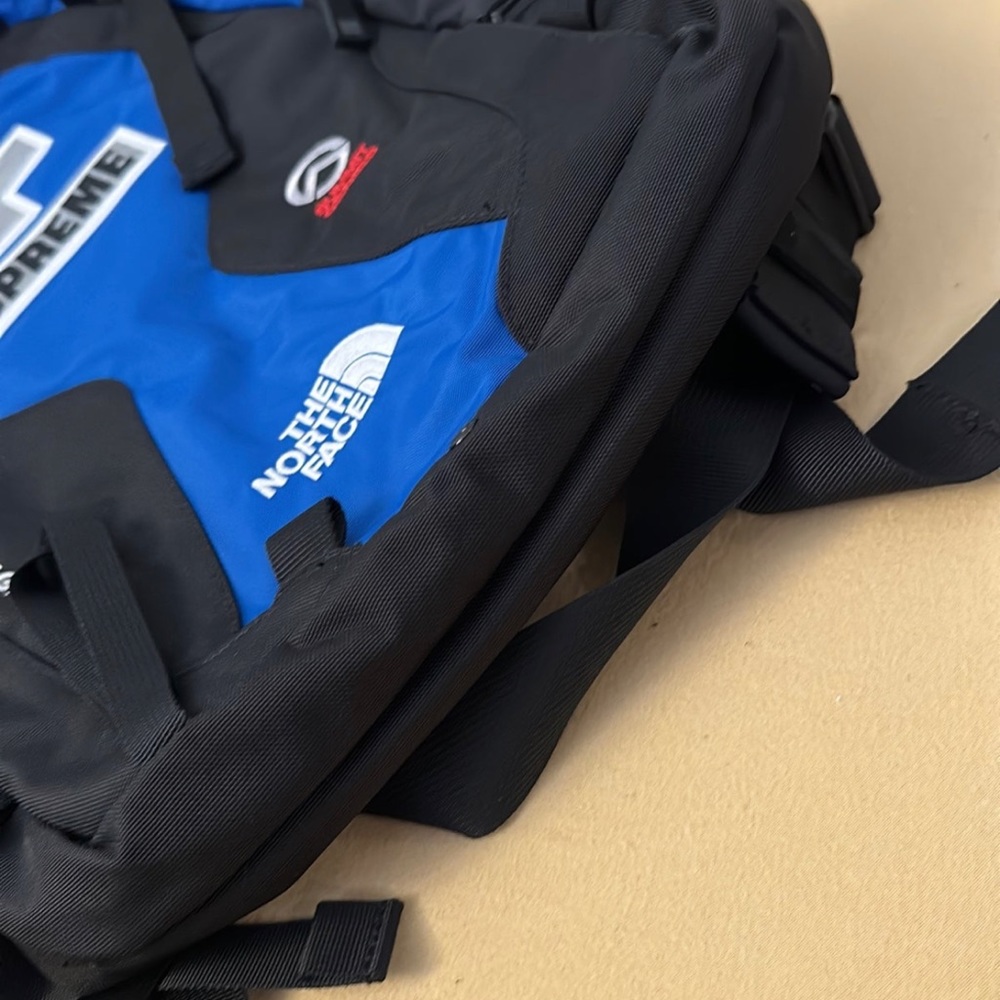 Supreme The North Face Summit Series Rescue Chugach 16 Backpack SS22 - Picture 5 of 11